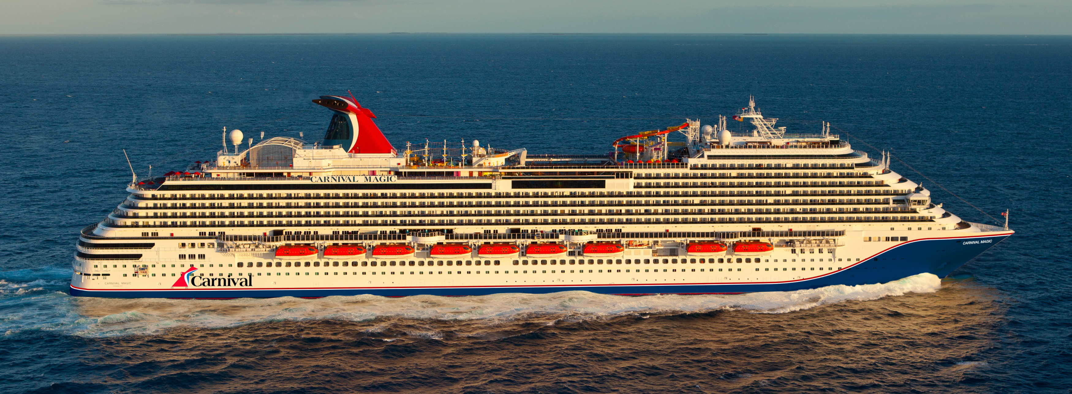 MyCruise Carnival Magic Offentlige-arealer Luftfoto3